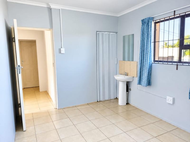 To Let Commercial Property for Rent in Mthata Eastern Cape
